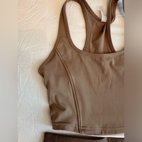 Balance Athletica Lounge / Athleisure Set - Picture 4 of 6